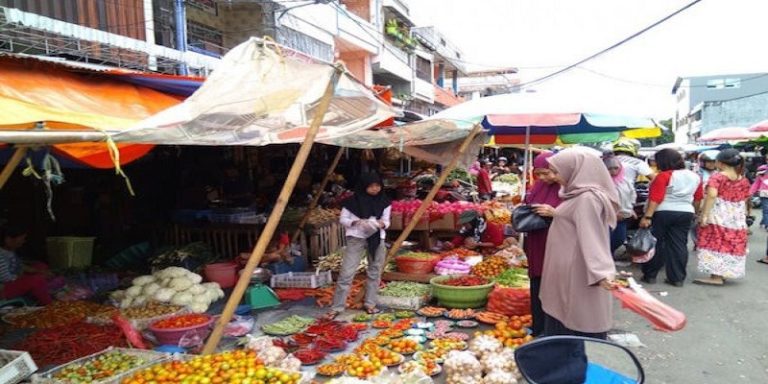 Perwujudan Nilai Nilai Pancasila Dalam Bidang Ekonomi - Homecare24