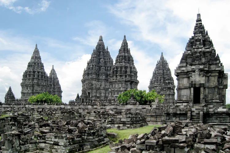 Kerajaan Mataram Kuno berdiri abad ke-8 Masehi di Jawa Tengah