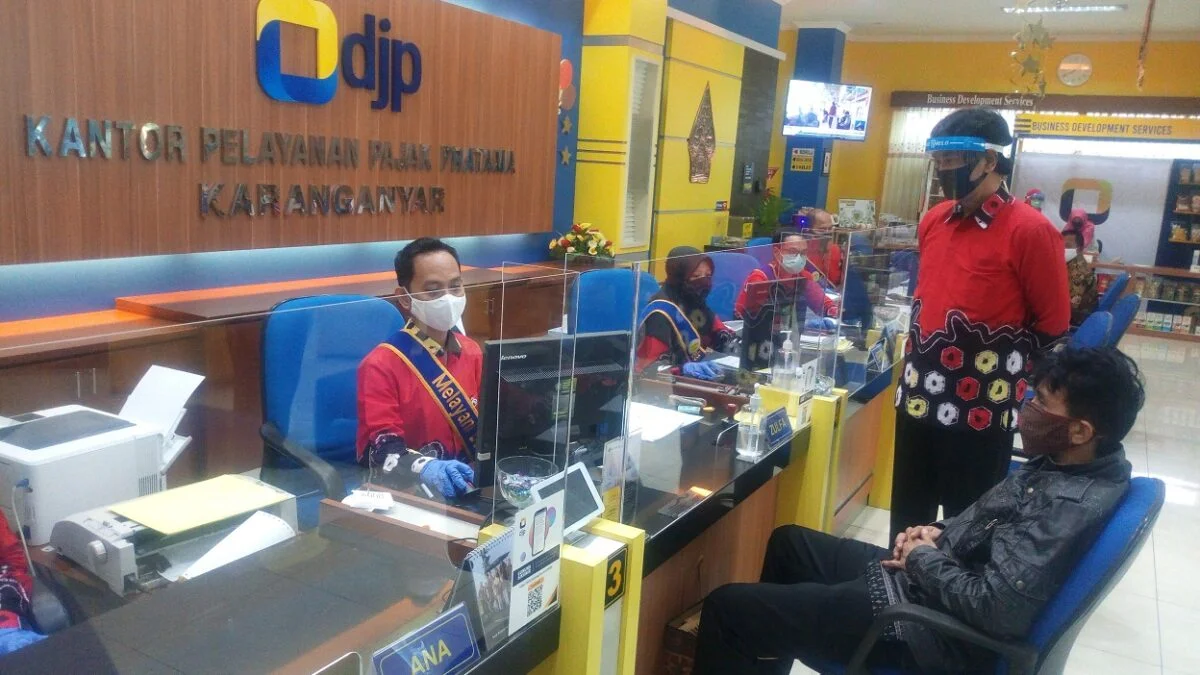 Rangkuman Uang dan Lembaga Keuangan