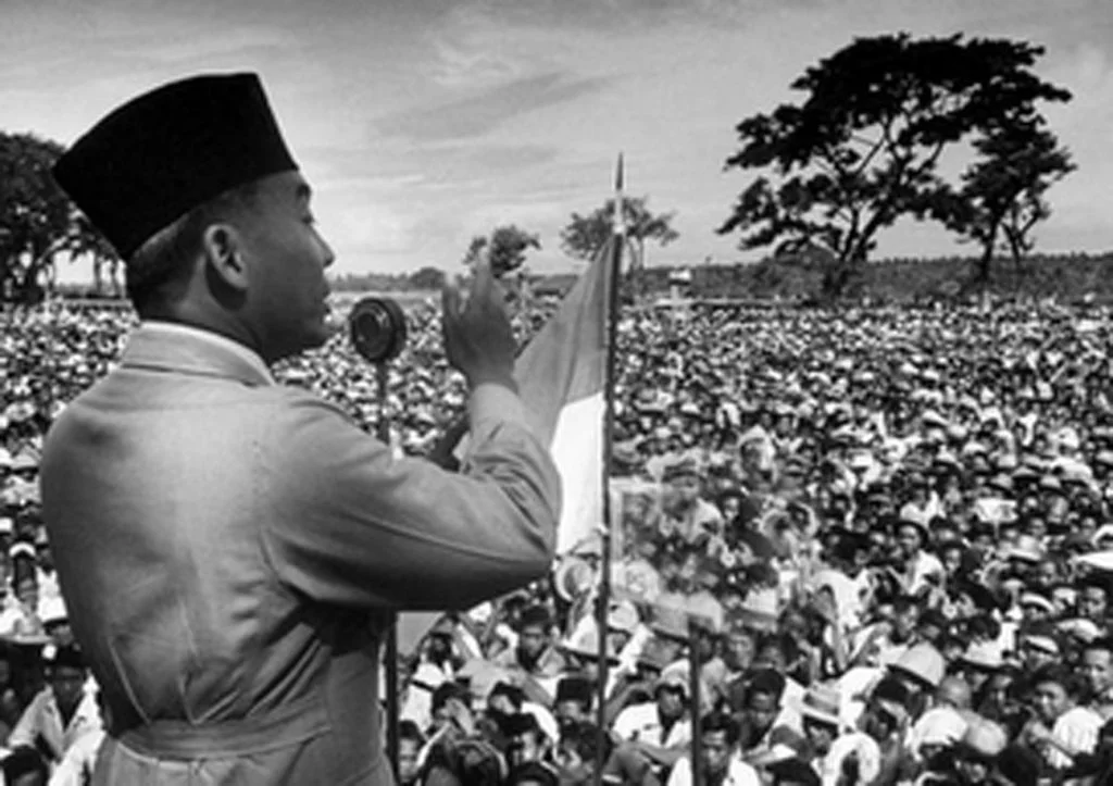 Faktor Pendorong Munculnya Nasionalisme di Indonesia Pada Abad ke 20
