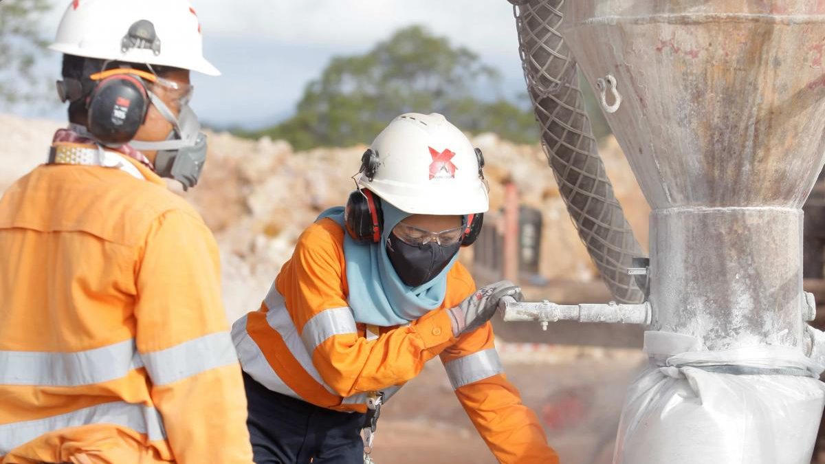 Sumber Penerimaan Pemerintah Pusat dan Pemerintah Daerah