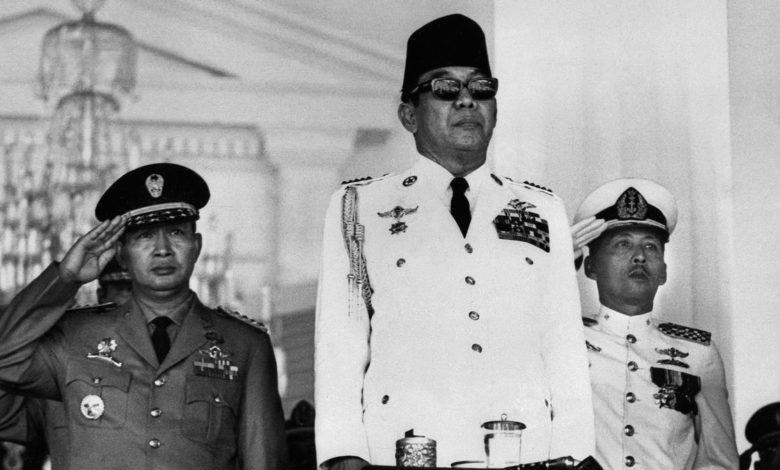 Demokrasi di Indonesia pada Periode 1959 - 1965.