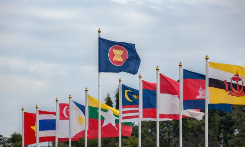 Peran Indonesia dalam ASEAN (Association of South East Asian Nation)