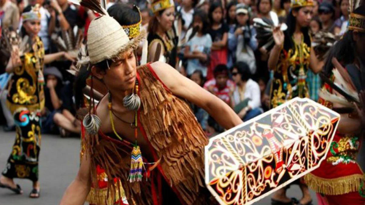 Upaya Menghadapi Globalisasi Budaya dan Iptek
