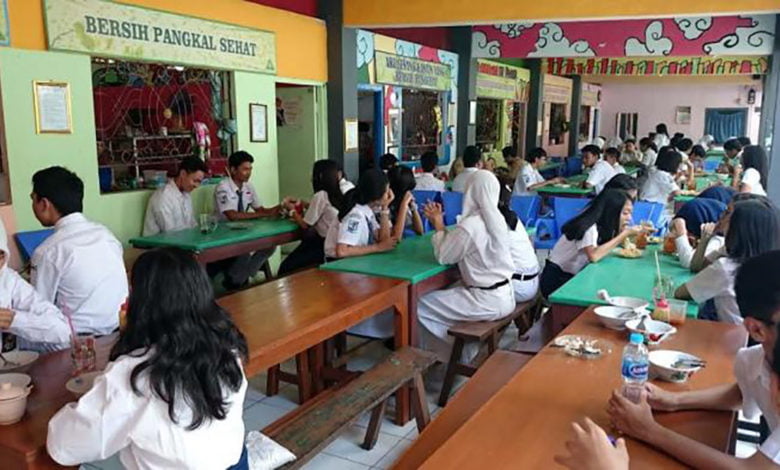 Ide jualan makanan dan minuman di kantin sekolah (ft/istimewa)