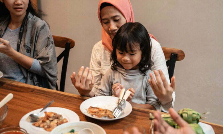 Daerah memiliki tradisi membangunkan sahur puasa ramadhan (ft/istimewa)