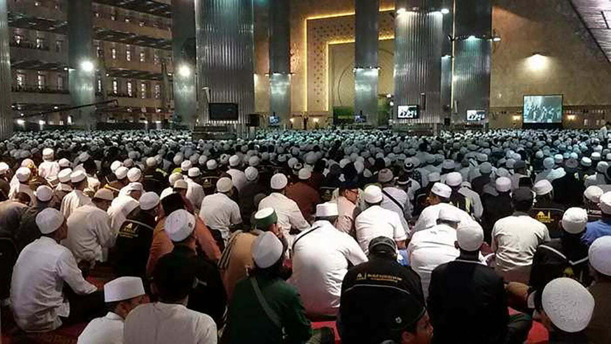 Gambar. Keutamaan sholat berjamaah di masjid (ft/istimewa)