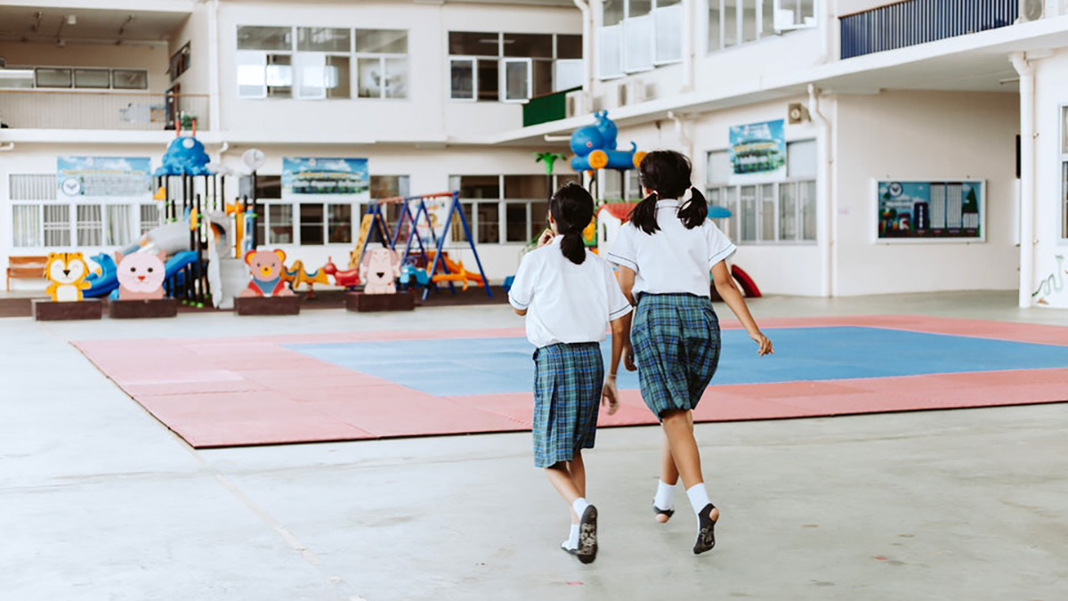 Gambar. Terlambat datang ke sekolah tidak menunjukkan sikap? (ft/istimewa)