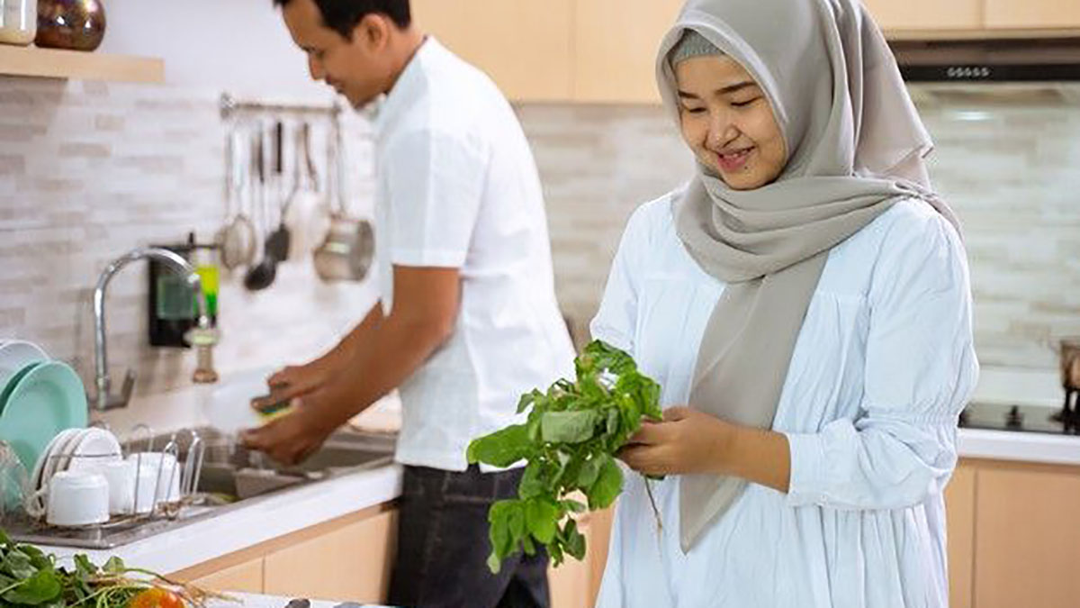 Ibu rumah tangga dalam Islam (ft/istimewa)