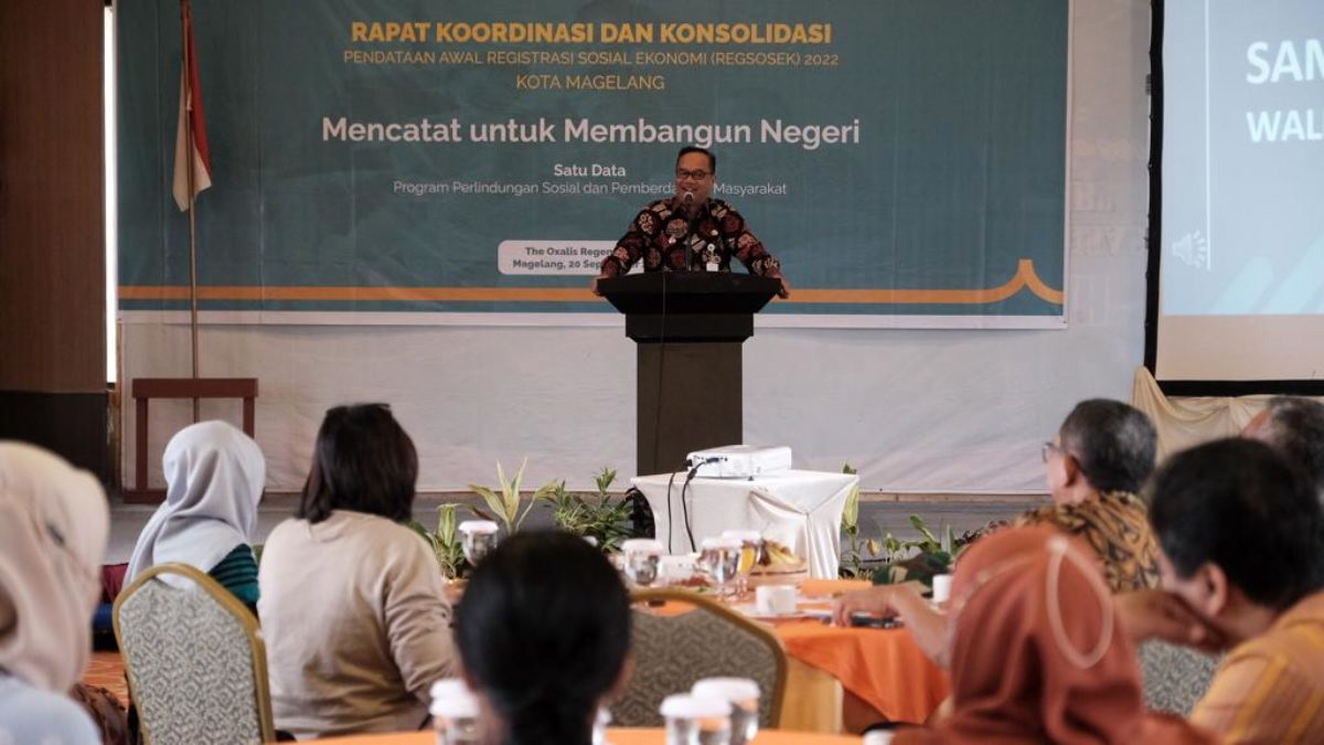 DIMENSI FISIK DAN DIMENSI SOSIAL RUANG: MEMAHAMI INTERAKSI MANUSIA DENGAN LINGKUNGAN