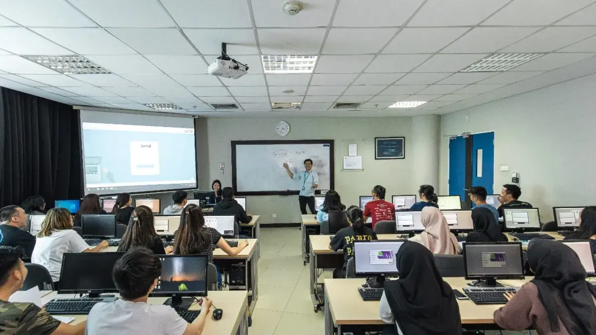 Dampak Positif Terjadinya Mobilitas Sosial: Membangun Masyarakat yang Dinamis dan Inklusif (ft/istimewa)