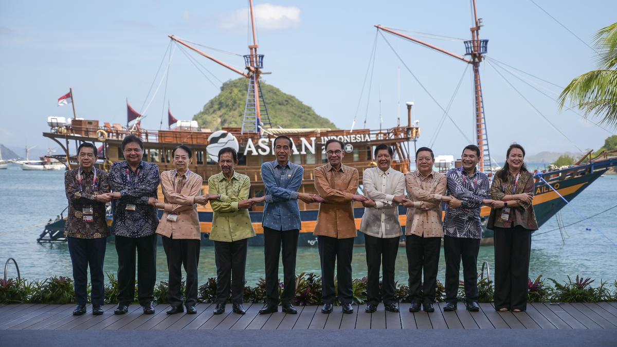 KTT ASEAN ke-43: Membangun Solidaritas dan Kerjasama di Indonesia (ft/istimewa)