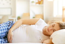Posisi Tidur Ibu Hamil: Panduan untuk Kesehatan dan Kenyamanan (ft/istimewa)