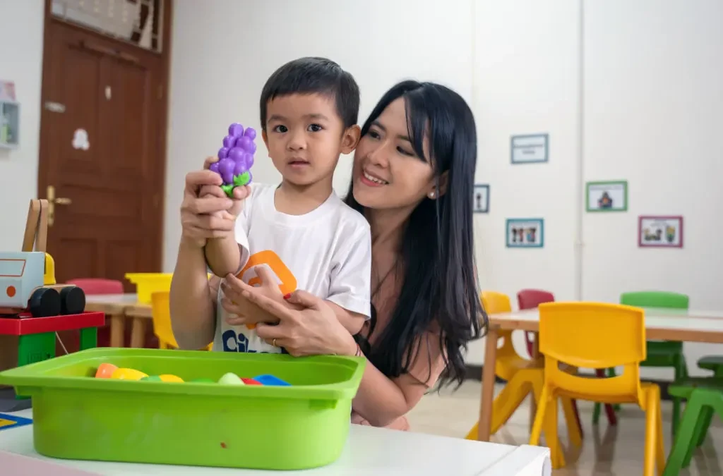 Pendidikan Anak dalam Rumah: Membangun Fondasi untuk Kesuksesan (ft/istimewa)