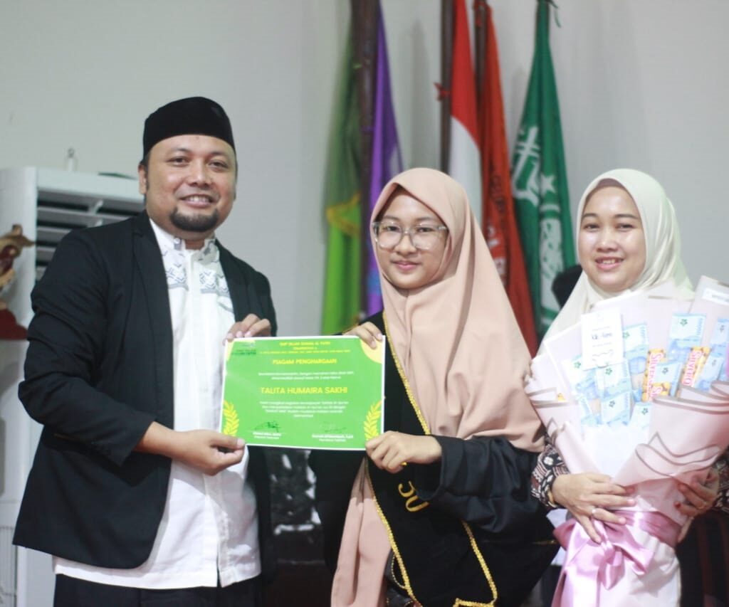 Kepala Sekolah SMP Islam Ghama Al Fatih Membeberkan Program Unggulan (ft/istimewa)