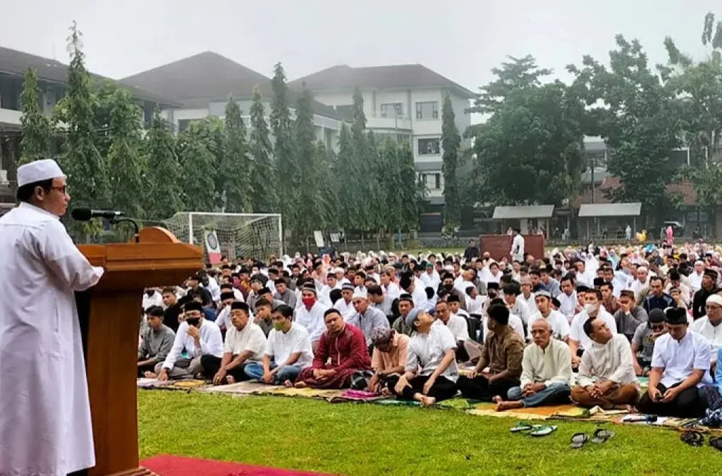 Khutbah Idul Fitri 1445H: Makna Sosial Silaturahmi dalam Membangun Toleransi Antar Umat Beragama (ft/istimewa)