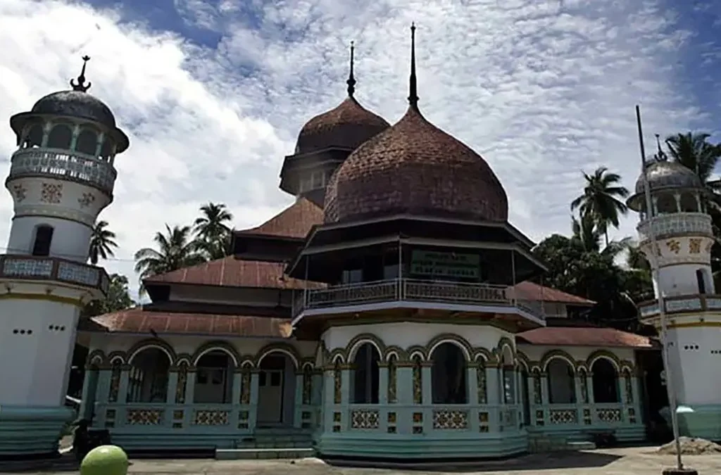 Interaksi Budaya Islam di Indonesia: Perkembangan dan Pengaruh Kerajaan Islam (ft/istimewa)