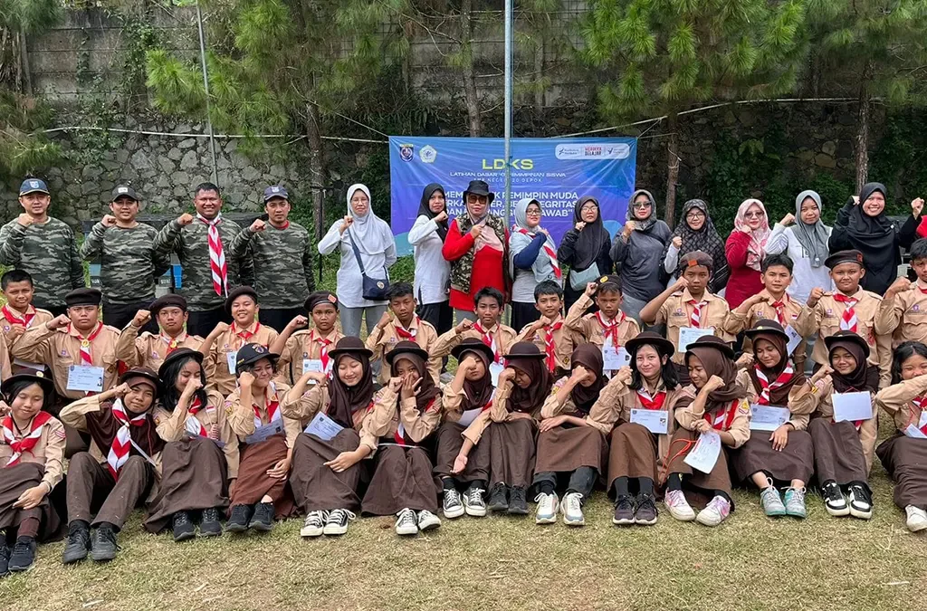 Latihan Dasar Kepemimpinan Siswa (LDKS) Kelas VII SMP Negeri 20 dengan Tema "Membentuk Pemimpin Muda Berkarakter, Berintegritas dan Bertanggungjawab" dilaksanakan hari Sabtu dan Minggu 26-27 Oktober 2024 yang bertempat di Semak Daun village ciawi Bogor. (ft/istimewa)