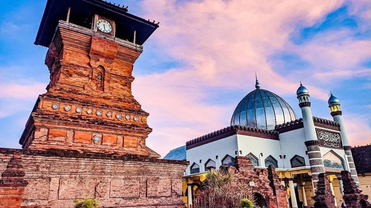 Keunikan Masjid Menara Kudus: Simbol Akulturasi Budaya Islam di Indonesia (ft/istimewa)