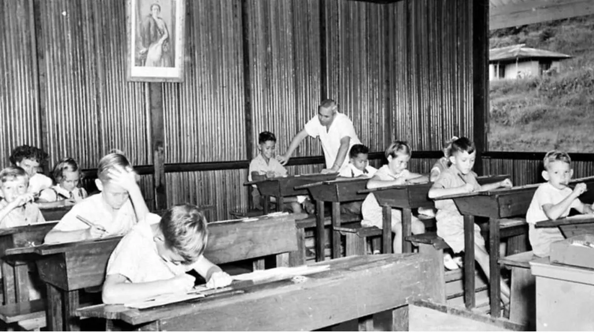 Dampak Politik Etis dalam Sejarah Kolonial Belanda di Indonesia