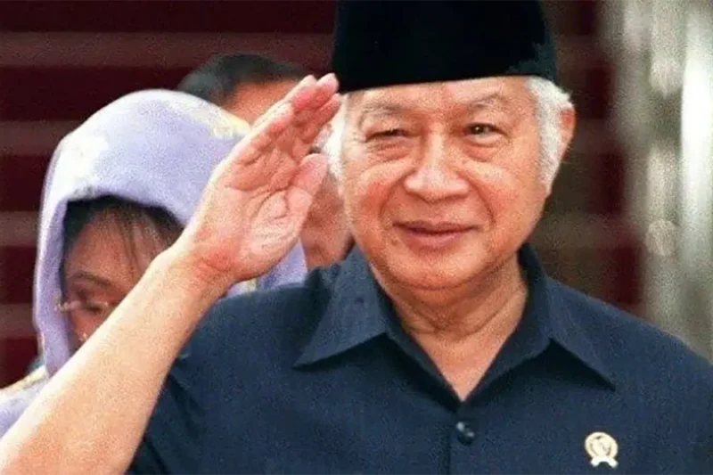 Warisan Soeharto bagi Indonesia: Antara Stabilitas dan Otoritarianisme
