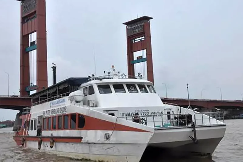 Mengapa Sungai Musi Dijuluki Nadi Kehidupan Sumatra Selatan?