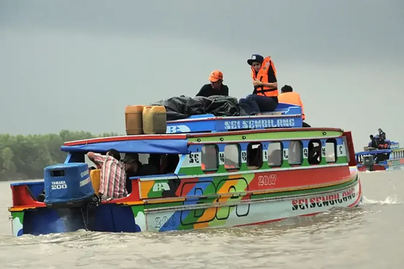 Transportasi Air di Sungai Musi: Dulu dan Sekarang
