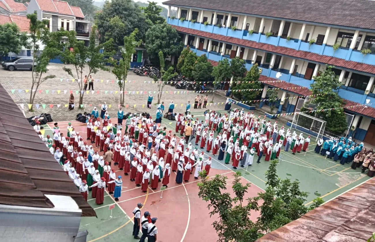 Hari Pertama Masuk Sekolah: Persiapan dan Tips untuk Sukses (ft.istimewa)
