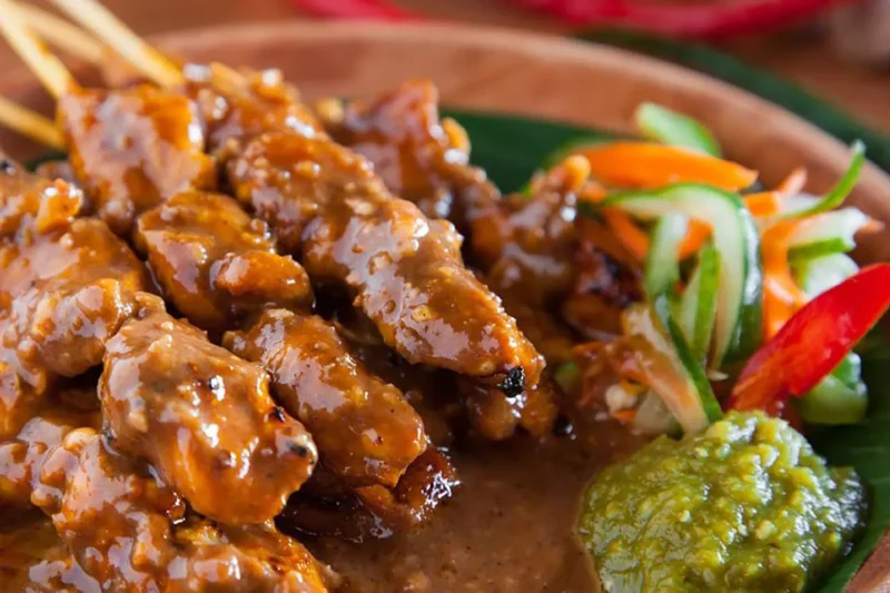Kuliner Khas Indonesia yang Mendunia: Cita Rasa Nusantara yang Membanggakan