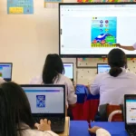 Guru Adalah Kunci: Mengapa Peran Guru Tak Tergantikan di Era Digital (ft.istimewa)