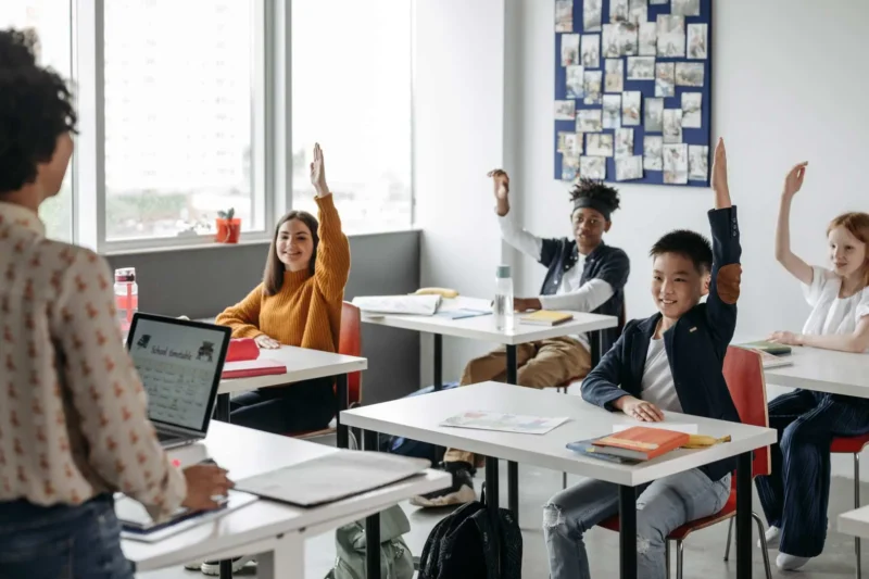 Deep Learning dalam Pendidikan: Pendekatan Mindful, Meaningful, dan Durable