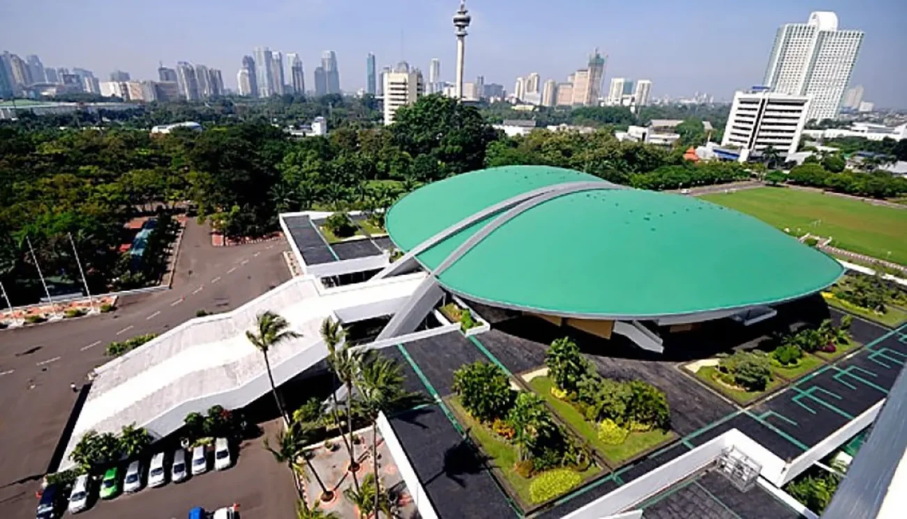 Gedung DPR: Sejarah, Fungsi, dan Peranannya dalam Sistem Demokrasi Indonesia (ft.istimewa)