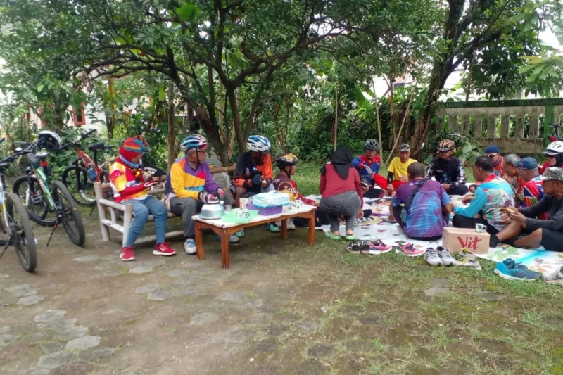 Goes Harian Sahabat SP: Serunya Gowes Bareng Menyusuri Depok di Pagi Hari